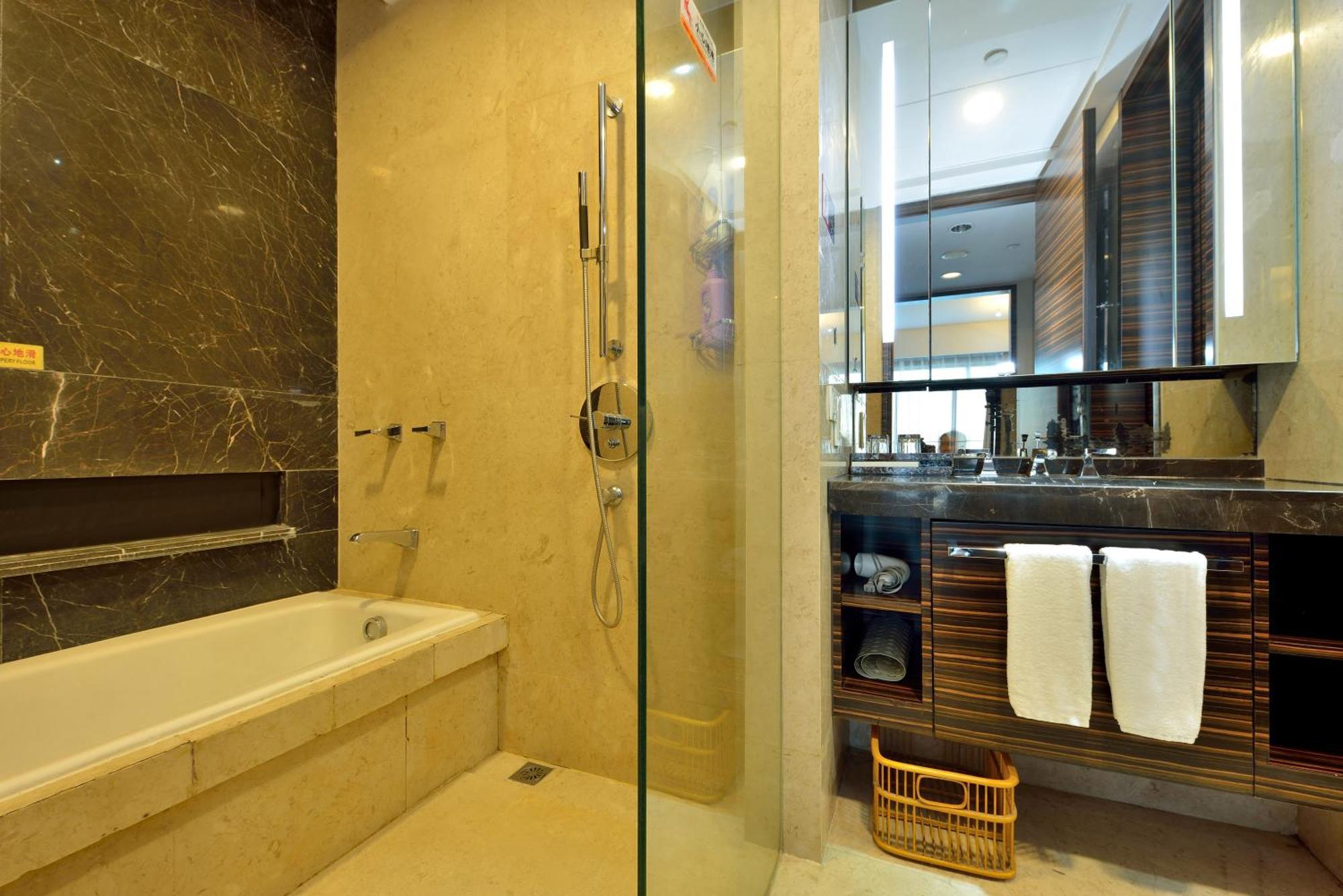 Heefun Apartment Gz -Poly World Trading Center-Walking Distance To Canton Fair Kültér fotó